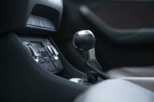 Bild 35/50 von Audi Q3 2.0 TDI quattro (2012)