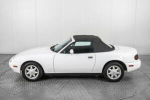Image 49/50 de Mazda MX-5 1.6 (1990)