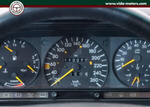 Bild 12/15 von Mercedes-Benz 190 E 2.3-16V (1988)