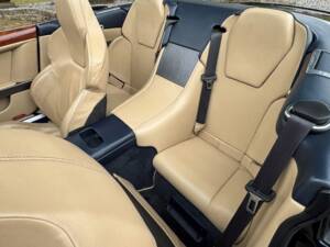Bild 27/30 von Aston Martin DB 9 Volante (2006)