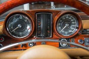 Bild 22/34 von Mercedes-Benz 280 SE 3,5 (1969)