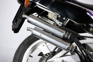 Afbeelding 25/45 van Suzuki RGV 250 Gamma (1992)