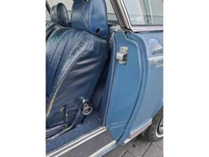 Image 32/50 de Mercedes-Benz 280 SL (1970)