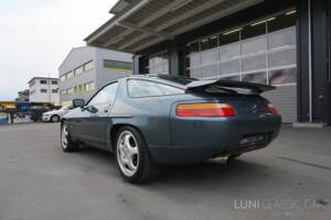 Immagine 6/46 di Porsche 928 S4 (1988)