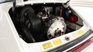 Bild 30/30 von Porsche 911 Carrera 3.2 (1987)