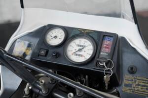 Immagine 13/19 di Moto Guzzi 750 X PA (1997)