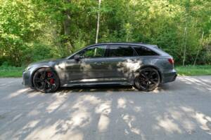 Image 5/12 of Audi RS6 Avant (2021)