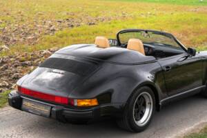 Imagen 13/32 de Porsche 911 Speedster 3.2 (1989)