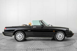 Bild 10/50 von Alfa Romeo 2.0 Spider (1991)
