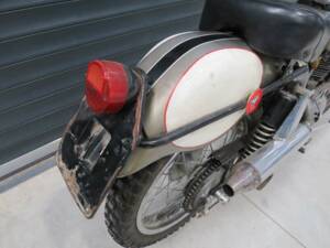 Image 37/40 of MV Agusta DUMMY (1968)