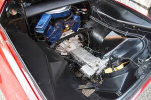 Image 33/43 of De Tomaso Pantera (1971)