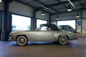 Image 5/28 of Mercedes-Benz 190 SL (1960)