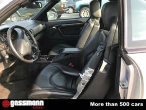 Image 9/15 of Mercedes-Benz SL 320 (2000)