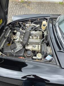 Bild 9/12 von Alfa Romeo 2.0 Spider (1991)