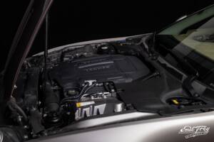 Image 7/8 of Jaguar XKR (2009)