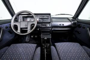 Afbeelding 26/50 van Volkswagen Golf I Cabrio 1.8 (1992)