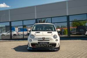 Bild 8/31 von Abarth 695 Assetto Corse Evoluzione (2013)