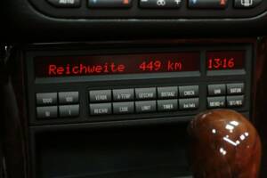 Immagine 19/50 di BMW 328i (1997)