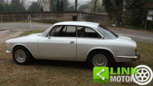 Bild 7/10 von Alfa Romeo 2000 GT Veloce (1972)