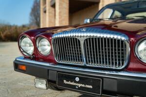 Bild 21/50 von Daimler Double Six (1988)