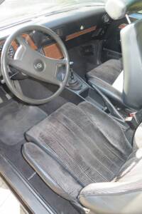 Image 5/8 de Opel Commodore 2,8 GS (1975)