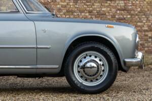 Afbeelding 47/50 van Alfa Romeo Giulia 1600 S (1968)