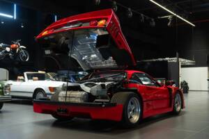 Image 40/50 de Ferrari F40 (1991)