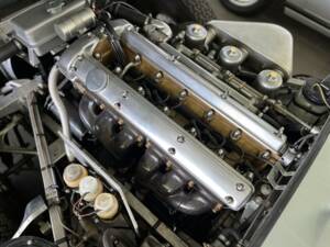 Bild 10/12 von Jaguar E-Type 3.8 Flat Floor (1961)
