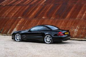 Image 6/47 of Mercedes-Benz SL 600 (2004)
