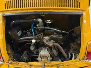 Image 48/76 de FIAT 500 L (1970)