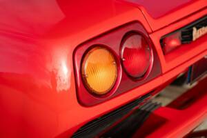 Image 19/50 of Lamborghini Diablo VT (1993)