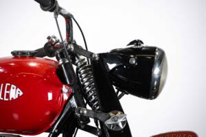 Bild 33/50 von Gilera 150 Sport (1951)