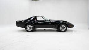 Image 6/15 of Chevrolet Corvette Stingray (1977)