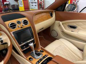 Bild 9/19 von Bentley Continental GTC W12 (2012)
