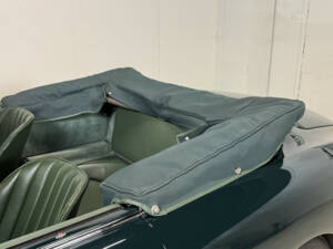 Image 26/37 of Aston Martin DB 2&#x2F;4 Mk III (1959)