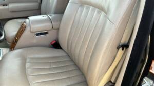 Image 12/44 of Rolls-Royce Phantom VII (2004)