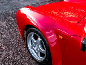 Image 20/23 of Porsche 959 (1966)