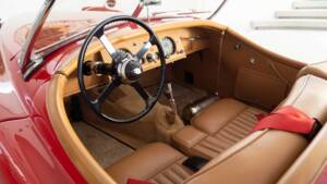 Image 19/30 of Jaguar XK 120 SE OTS (1953)