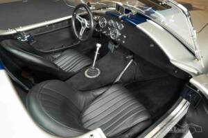 Afbeelding 8/19 van Superformance Cobra 427 (1965)
