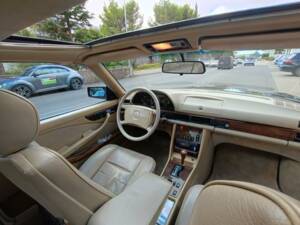 Bild 6/47 von Mercedes-Benz 560 SEC (1987)