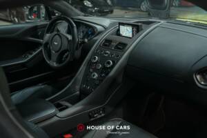 Imagen 16/22 de Aston Martin Vanquish (2017)