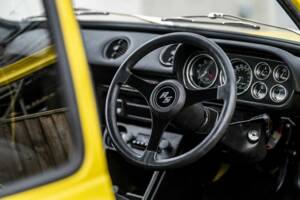 Image 6/50 of Ford Escort RS 2000 (1975)