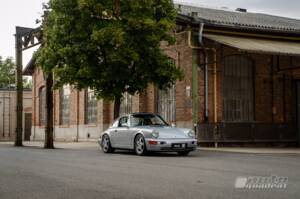 Bild 2/20 von Porsche 911 Carrera 4 (1991)