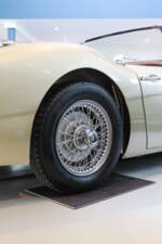 Imagen 5/28 de Austin-Healey 3000 Mk II (BJ7) (1964)