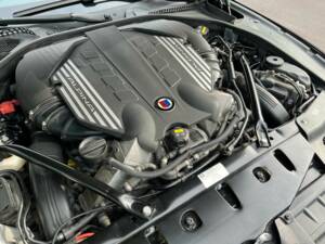 Immagine 26/33 di ALPINA B6 Biturbo (2016)