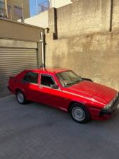 Bild 27/28 von Alfa Romeo 75 3.0 V6 America (1988)
