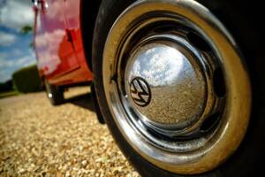 Image 50/50 of Volkswagen T1 panel van (1963)