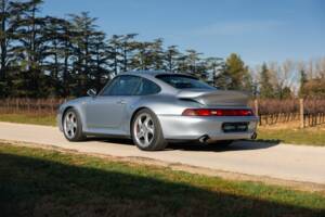 Afbeelding 2/10 van Porsche 911 Turbo (1995)