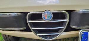 Image 18/37 of Alfa Romeo Spider Veloce 2000 (1982)