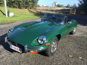 Image 4/22 de Jaguar Type E V12 (1974)